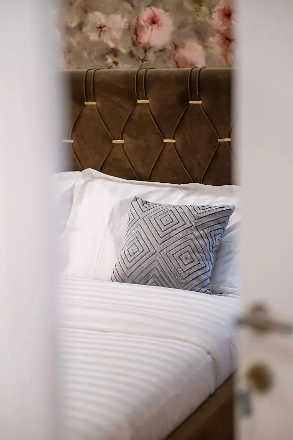 Hotel Capital Inn Tirana 0*,  Albanien
